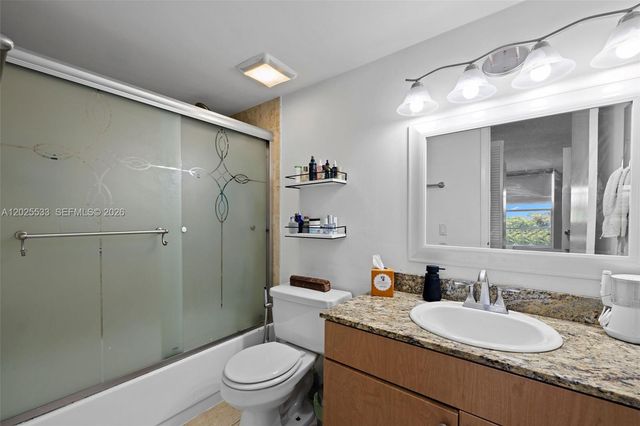 13120 SW 92nd Avenue B505, Miami, FL 33176