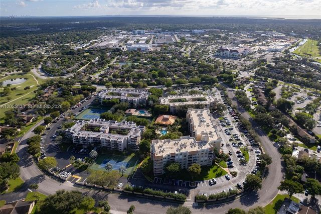 13120 SW 92nd Avenue B505, Miami, FL 33176