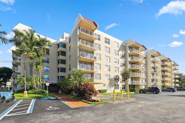13120 SW 92nd Avenue B505, Miami, FL 33176