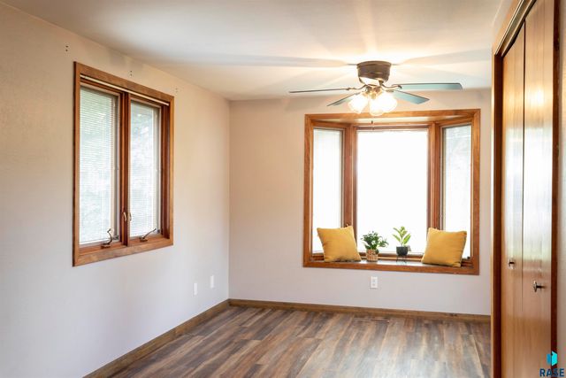 921 S Conklin Ave Avenue, Sioux Falls, SD 57103