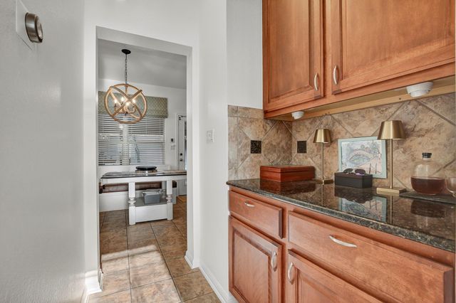 1500 Skip Tyler DR, Cedar Park, TX 78613