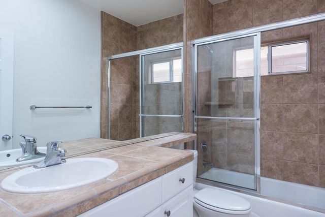 74140 Scholar Lane E, Palm Desert, CA 92211