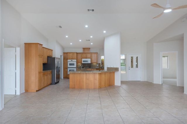 74140 Scholar Lane E, Palm Desert, CA 92211