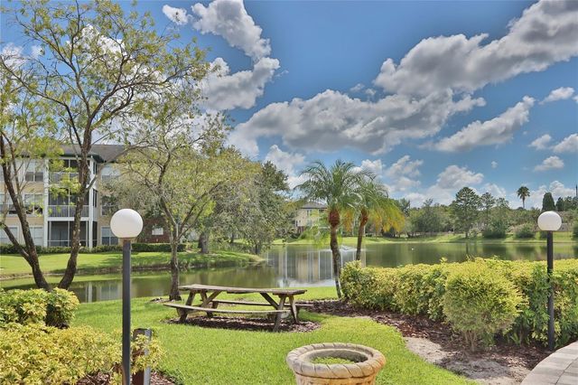 10110 WINSFORD OAK BOULEVARD 618, Tampa, FL 33624