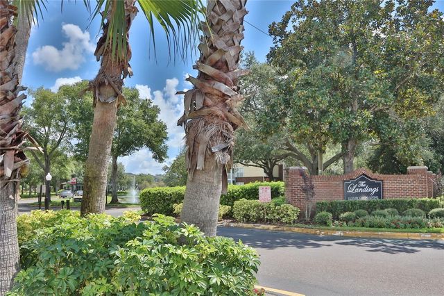 10110 WINSFORD OAK BOULEVARD 618, Tampa, FL 33624