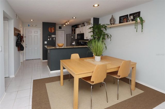 10110 WINSFORD OAK BOULEVARD 618, Tampa, FL 33624