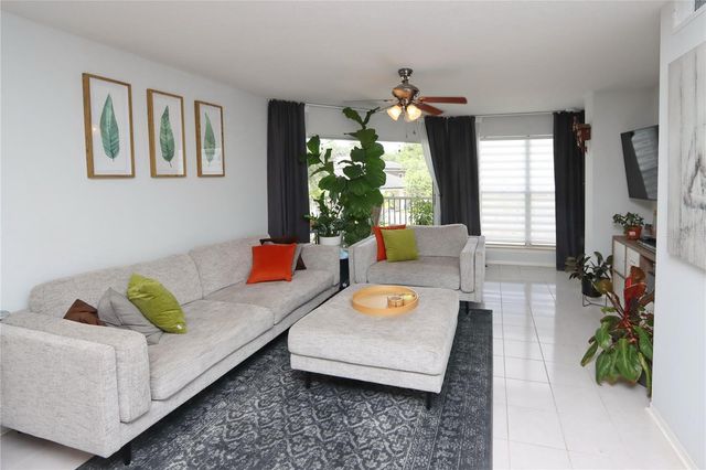 10110 WINSFORD OAK BOULEVARD 618, Tampa, FL 33624