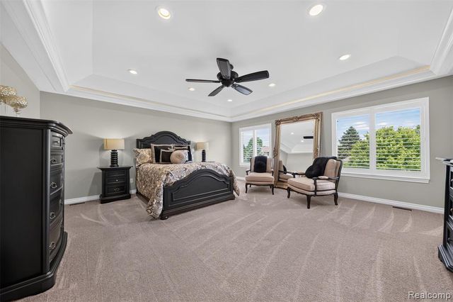6828 Merrick Drive, Troy, MI 48098