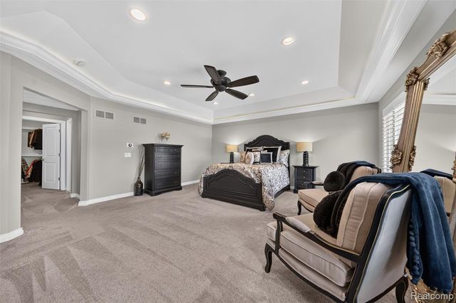 6828 Merrick Drive, Troy, MI 48098