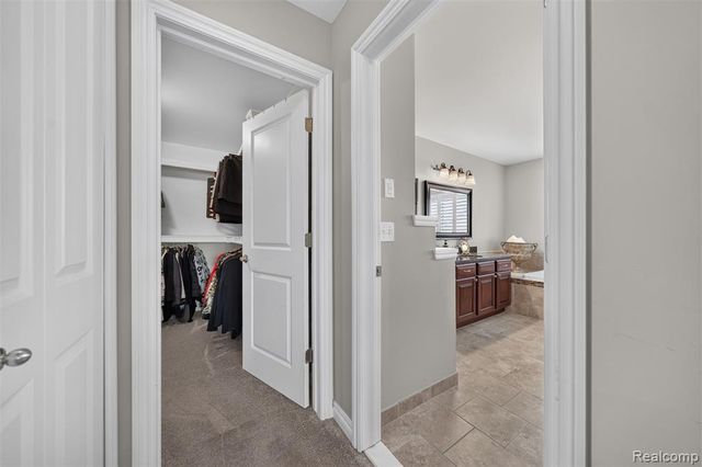 6828 Merrick Drive, Troy, MI 48098
