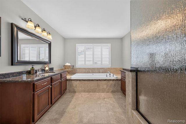 6828 Merrick Drive, Troy, MI 48098