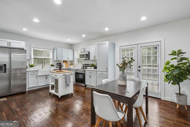 2106 Penrose Drive, East Point, GA 30344