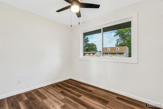 10 Garnier Court, Florissant, MO 63031