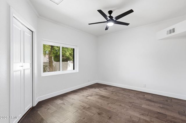 933 E LEEWARD Lane, Tempe, AZ 85283