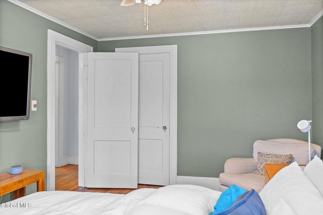 1524 Avenue A, Watervliet, NY 12189