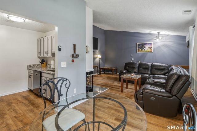 142 Spyglass Court 142, Torrington, CT 06790