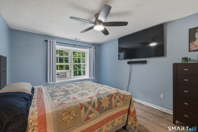 142 Spyglass Court 142, Torrington, CT 06790
