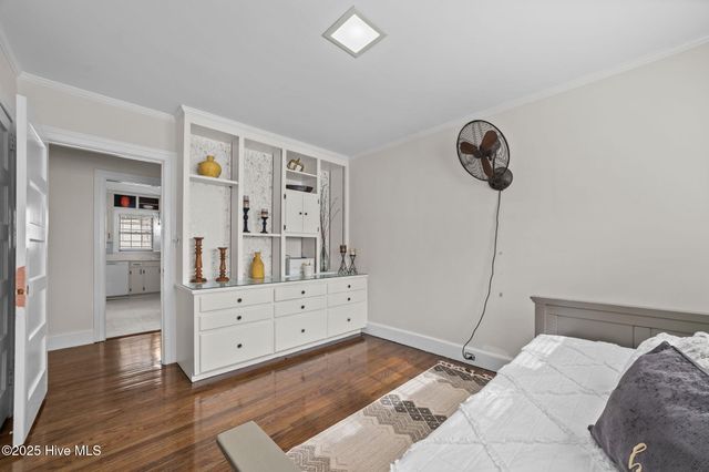 1500 Pollock Street, Kinston, NC 28501