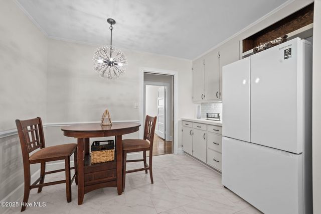 1500 Pollock Street, Kinston, NC 28501