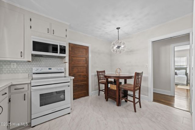 1500 Pollock Street, Kinston, NC 28501