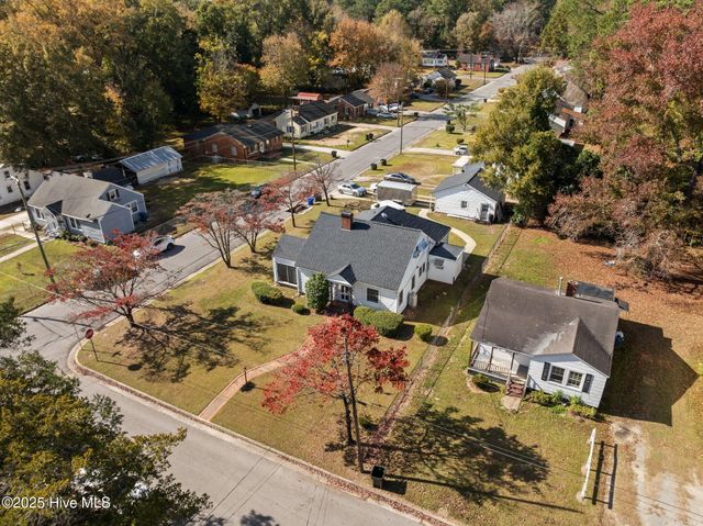 1500 Pollock Street, Kinston, NC 28501