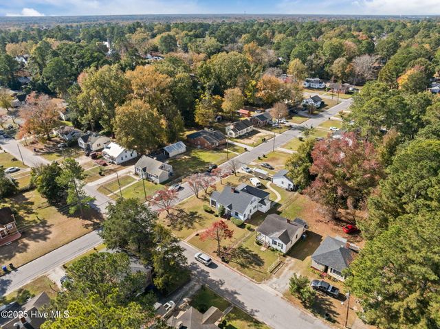 1500 Pollock Street, Kinston, NC 28501