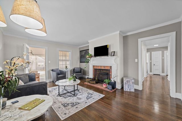 1500 Pollock Street, Kinston, NC 28501