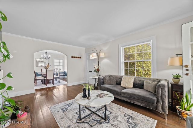 1500 Pollock Street, Kinston, NC 28501