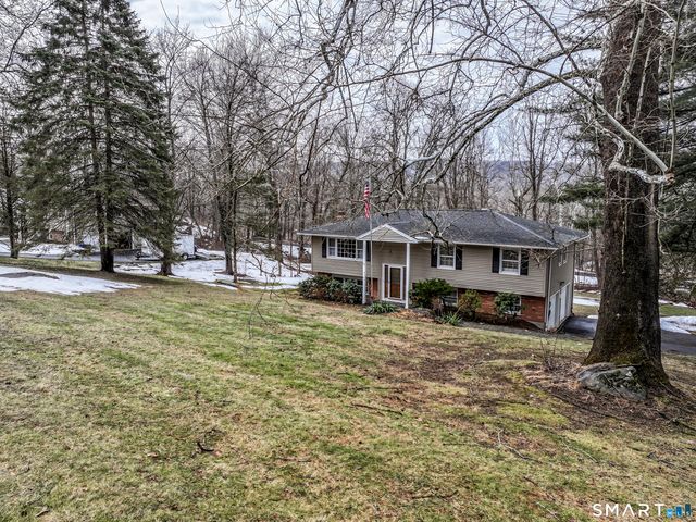24 Prospect Drive, Brookfield, CT 06804