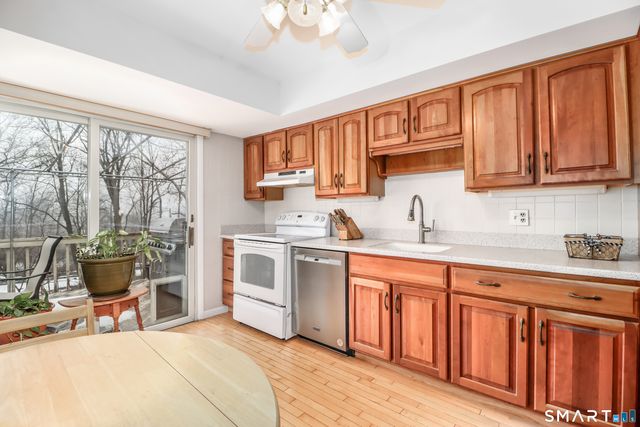 24 Prospect Drive, Brookfield, CT 06804