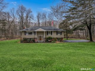24 Prospect Drive, Brookfield, CT 06804