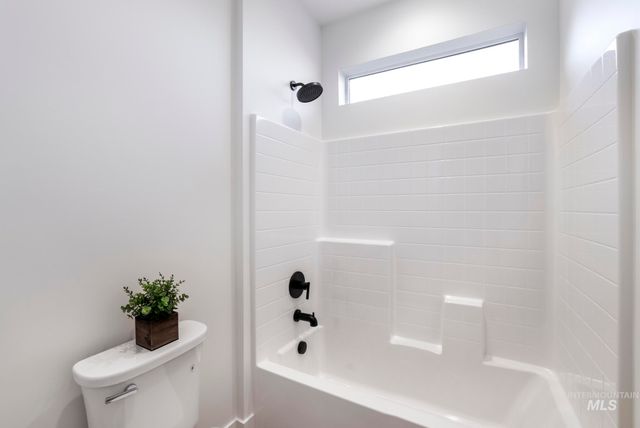 562 Canyon Mist, Twin Falls, ID 83301