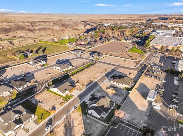 562 Canyon Mist, Twin Falls, ID 83301