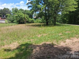 375 Ridge Road, Marion, NC 28752