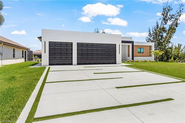 2303 35th AVE, Cape Coral, FL 33993