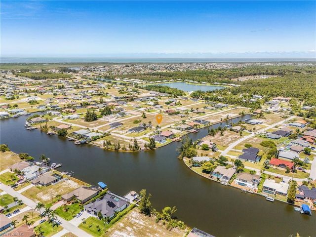 2303 35th AVE, Cape Coral, FL 33993