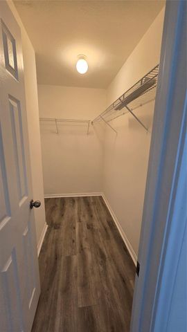 1823 Creegan Park Court, Houston, TX 77047