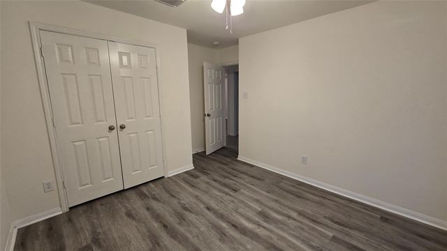 1823 Creegan Park Court, Houston, TX 77047