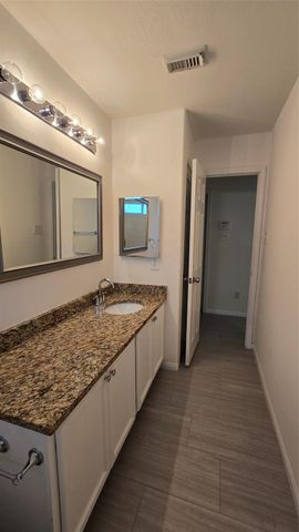 1823 Creegan Park Court, Houston, TX 77047