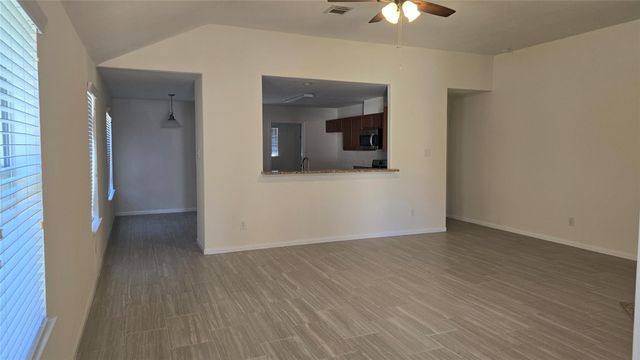 1823 Creegan Park Court, Houston, TX 77047