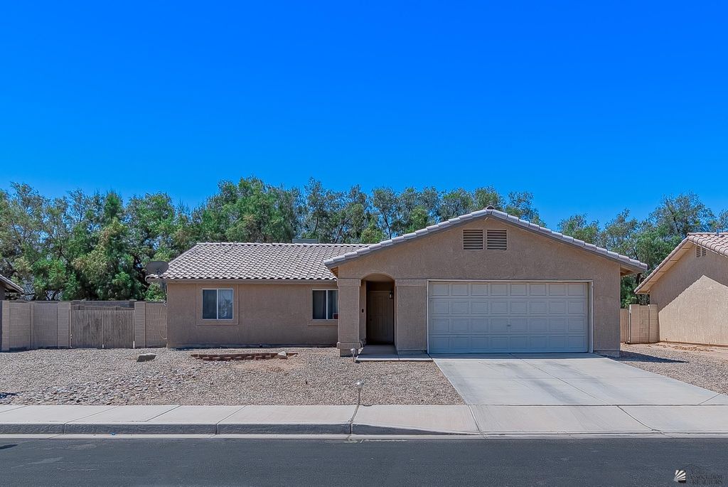 8949 E 26 PL, Yuma, AZ 85365