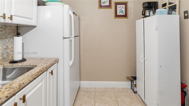 6315 Bay Club Drive 3, Fort Lauderdale, FL 33308