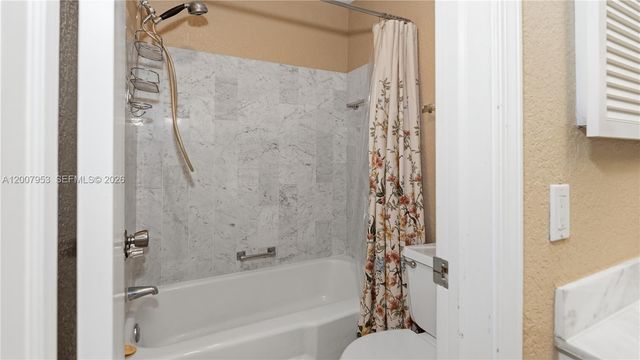 6315 Bay Club Drive 3, Fort Lauderdale, FL 33308