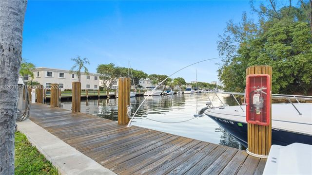 6315 Bay Club Drive 3, Fort Lauderdale, FL 33308