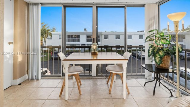 6315 Bay Club Drive 3, Fort Lauderdale, FL 33308