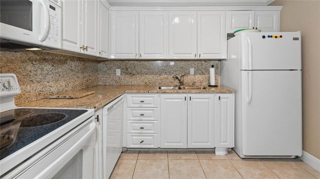 6315 Bay Club Drive 3, Fort Lauderdale, FL 33308