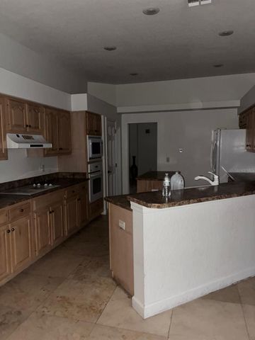 8125 COURTLEIGH, Orlando, FL 32835