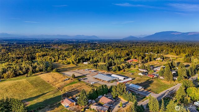 504 E Smith Road, Bellingham, WA 98226