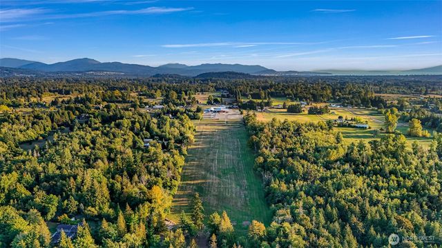 504 E Smith Road, Bellingham, WA 98226