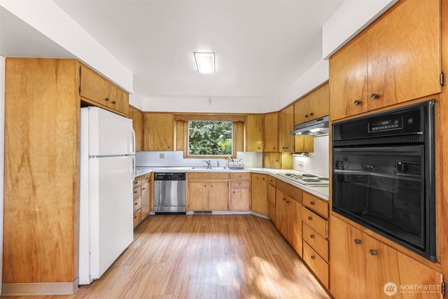 504 E Smith Road, Bellingham, WA 98226